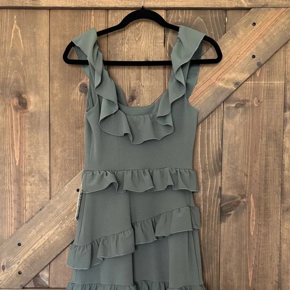 NWT Show Me Your MuMu Olive Ruffle Midi Dress Size S - Picture 4 of 6